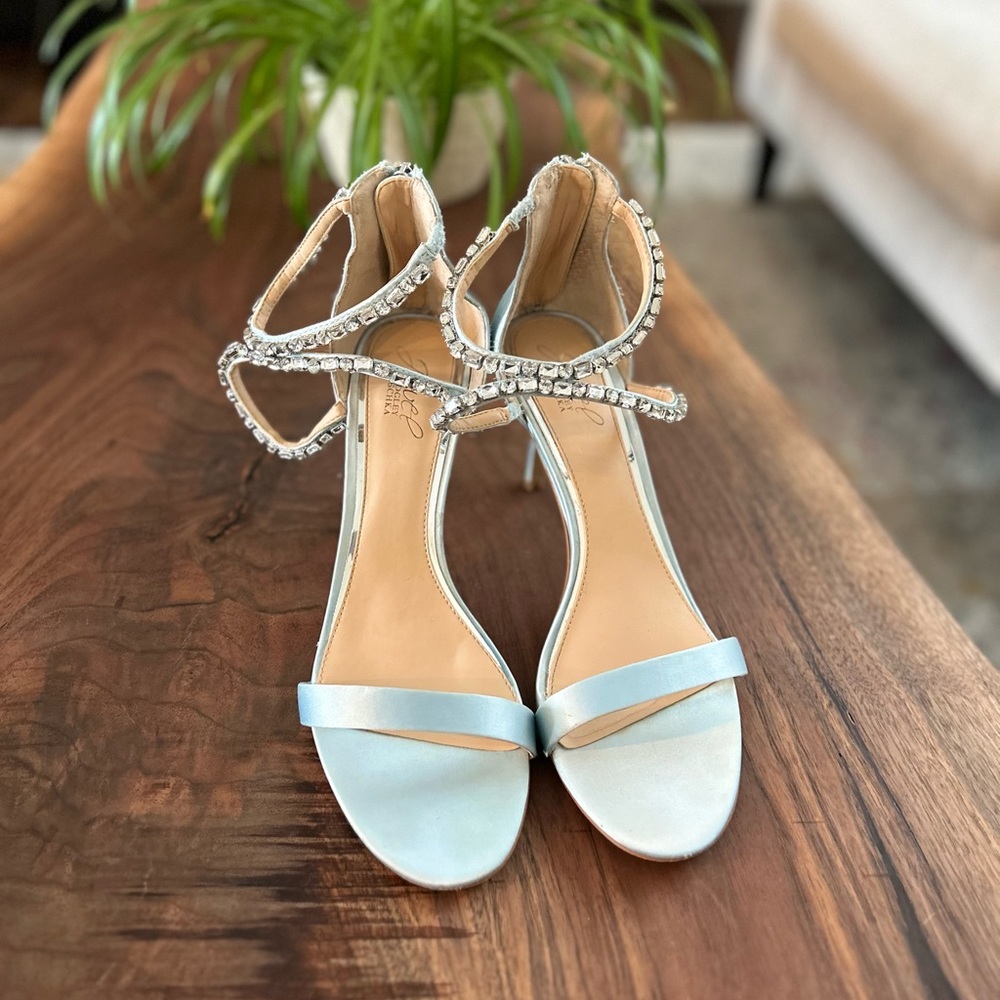 Jewel Badgley Mischka Celine Embellished Pumps Something Blue